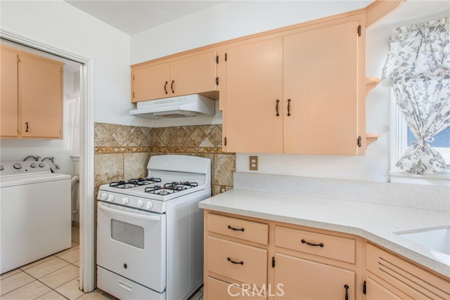 Detail Gallery Image 14 of 39 For 961 Orange Ave, Beaumont,  CA 92223 - 2 Beds | 2 Baths