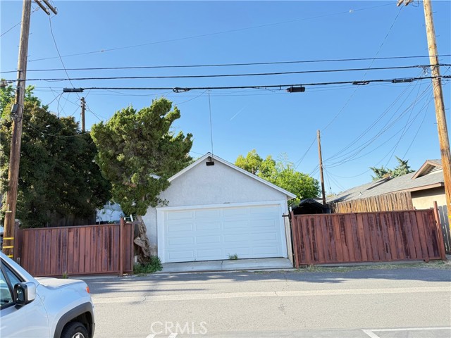 17838 -17840 Los Alimos Street, Granada Hills CA: https://media.crmls.org/medias/9a49bc89-1e1f-4e56-b868-800c4a870a6d.jpg