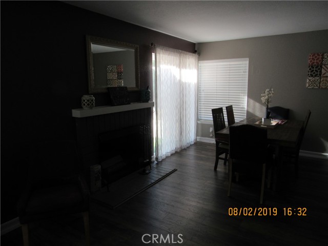 Detail Gallery Image 6 of 22 For 12683 Ninebark St, Moreno Valley,  CA 92553 - 3 Beds | 2/1 Baths