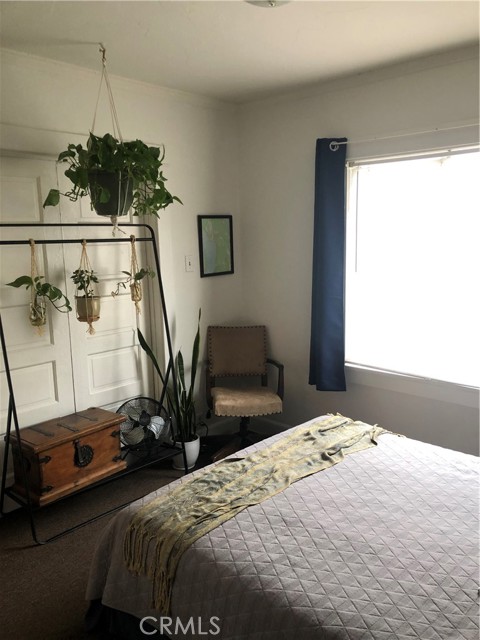 One of the back unit bedrooms - photo taken by the owners