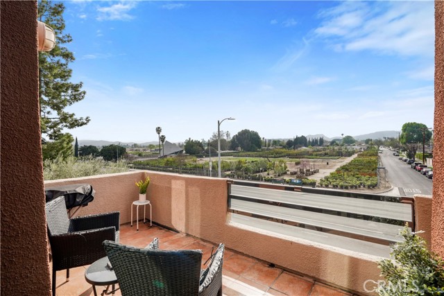 Detail Gallery Image 15 of 23 For 7826 Topanga Canyon Bld #301,  Canoga Park,  CA 91304 - 2 Beds | 2 Baths