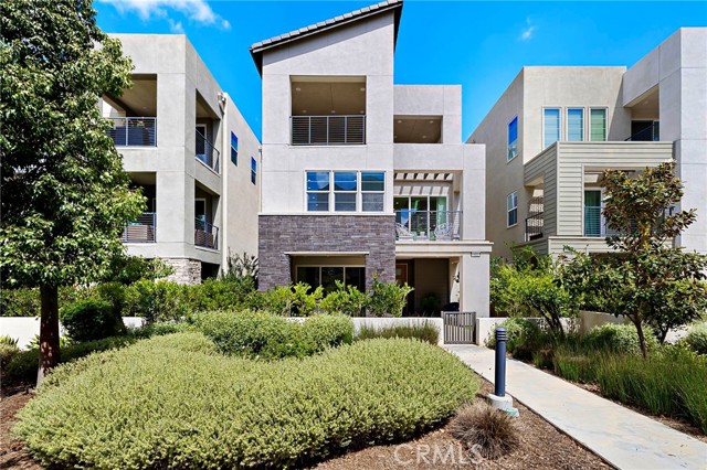 Front Image Thumbnail for CROC26084249