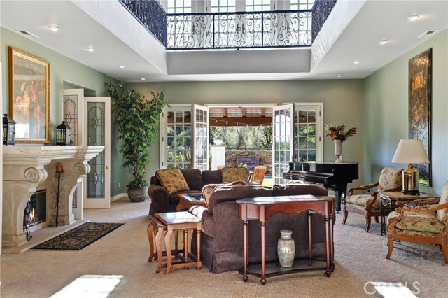 Detail Gallery Image 4 of 75 For 1731 Vista Lomitas, Fullerton,  CA 92831 - 5 Beds | 5/1 Baths