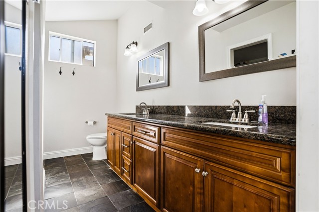 Detail Gallery Image 19 of 56 For 29870 White Sail, Canyon Lake,  CA 92587 - 4 Beds | 2 Baths