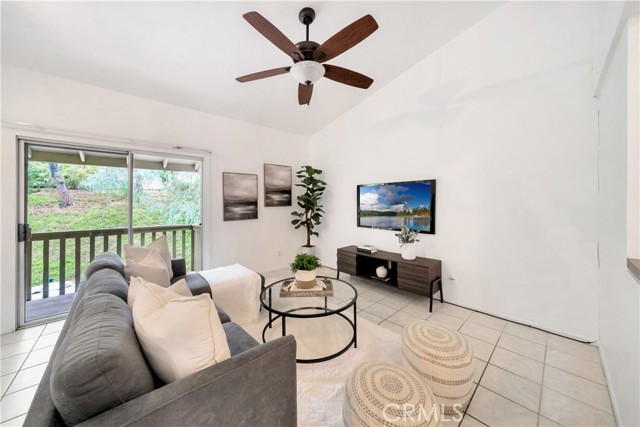 Detail Gallery Image 5 of 34 For 23251 La Glorieta #66,  Mission Viejo,  CA 92691 - 2 Beds | 1 Baths