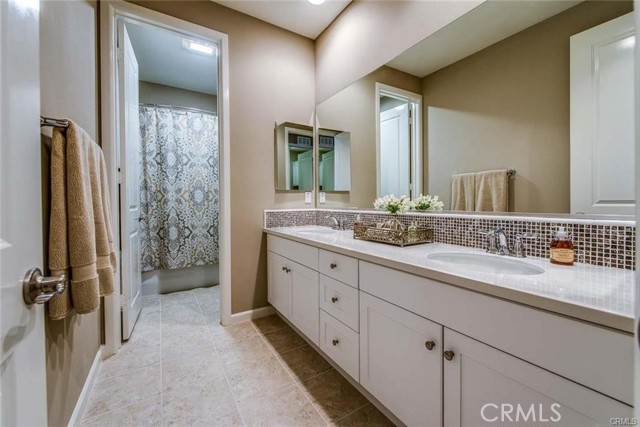 Detail Gallery Image 13 of 20 For 3874 Par Dr, Yorba Linda,  CA 92886 - 3 Beds | 2/1 Baths