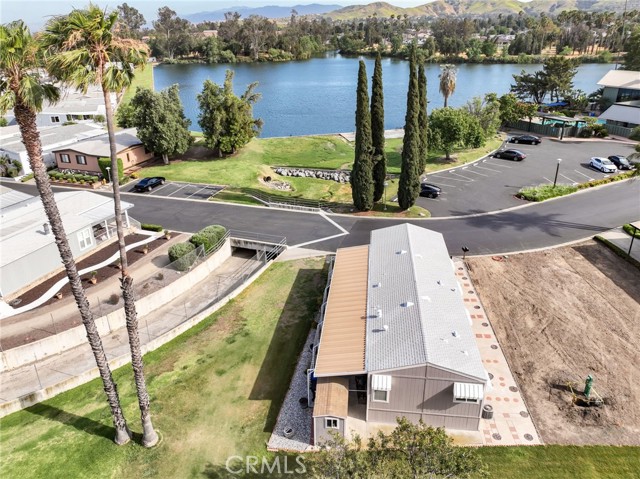 15111 Pipeline Avenue, Chino Hills CA: https://media.crmls.org/medias/9a4fed15-ba0f-4f3e-8fe7-b81f6d051eb1.jpg