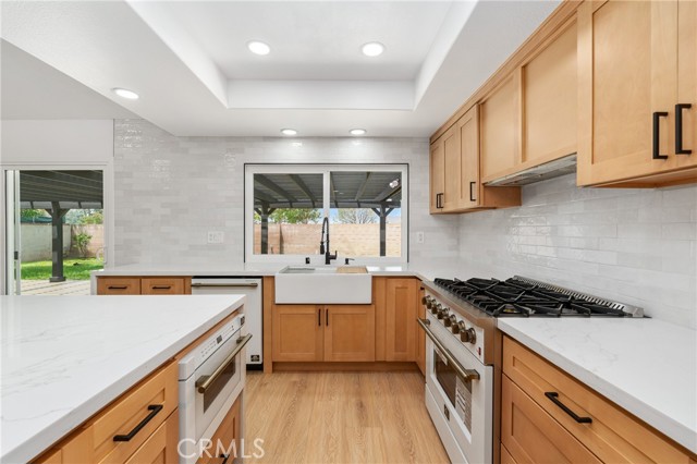 146 N Quail Lane, Orange CA: https://media.crmls.org/medias/9a510052-27c4-484d-92b3-bde4d2a4c39b.jpg