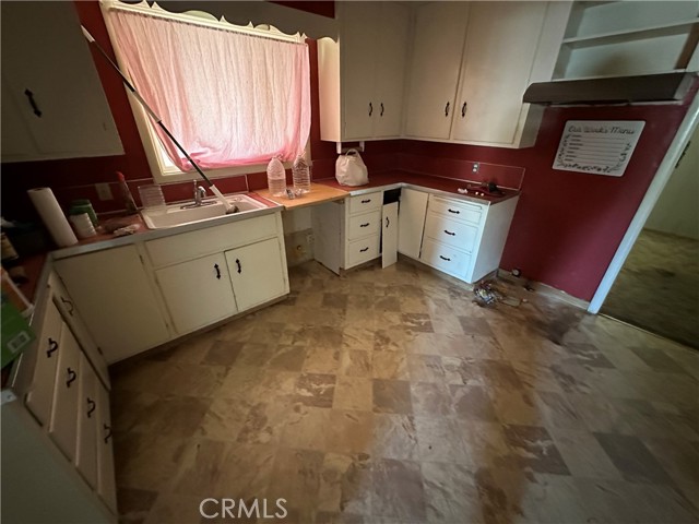 Detail Gallery Image 8 of 20 For 2233 Marguerite St, Dos Palos,  CA 93620 - 2 Beds | 1 Baths