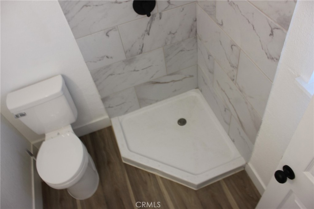 https://media.crmls.org/medias/9a5328ba-229d-468f-870a-5088b7c646b4.jpg?preset=X-Large