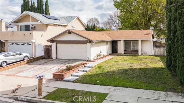 2206 Sargent Avenue photo 2