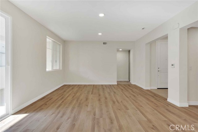 Detail Gallery Image 6 of 25 For 2850 Wagon Wheel #401,  Oxnard,  CA 93036 - 2 Beds | 2 Baths