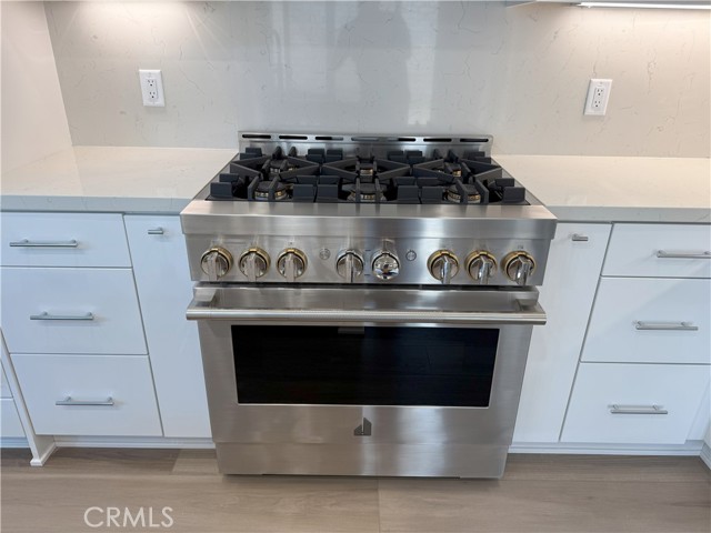 624 McFadden Street, Placentia CA: https://media.crmls.org/medias/9a54cb0c-3581-412d-a4e3-8f72e3915b41.jpg