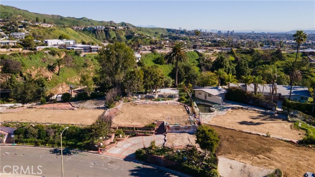 Detail Gallery Image 2 of 12 For 912 Enchanted Way, Pacific Palisades,  CA 90272 - – Beds | – Baths