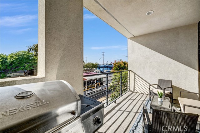 5092 Long Beach photo 13