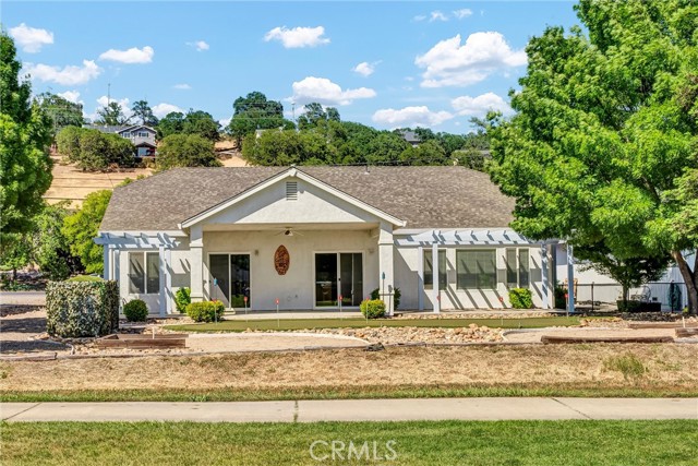 18579 Hidden Valley Road, Hidden Valley Lake CA: https://media.crmls.org/medias/9a581f40-ef17-439a-9a60-be8eb46013d5.jpg