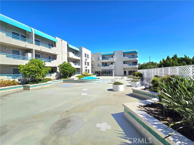 11410 Dolan Avenue, Downey CA: https://media.crmls.org/medias/9a59436c-9638-450d-a714-8f8400fc03f3.jpg