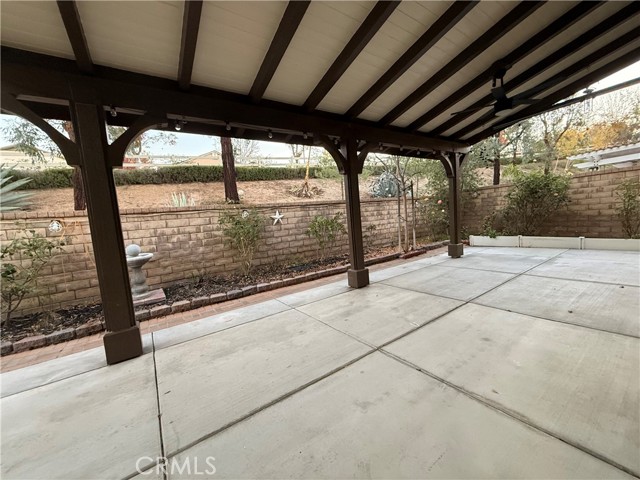 Detail Gallery Image 15 of 26 For 28301 Esplanada, Valencia,  CA 91354 - 4 Beds | 3 Baths