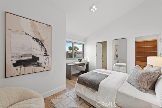 Detail Gallery Image 20 of 29 For 1318 Outrigger Dr, Corona Del Mar,  CA 92625 - 4 Beds | 4/1 Baths