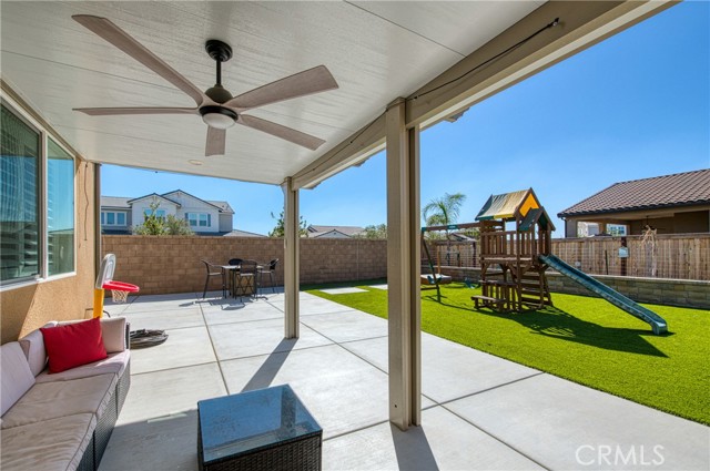Detail Gallery Image 16 of 57 For 1031 Ridgeline Rd, Madera,  CA 93636 - 4 Beds | 3/1 Baths