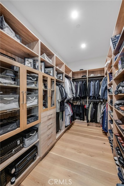 4365 Kraft Avenue, Studio City CA: https://media.crmls.org/medias/9a5b3321-e02d-4145-beb9-7d45f3bec54c.jpg