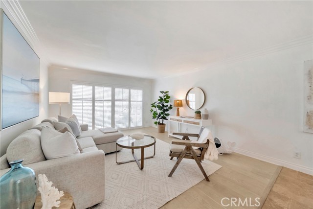 300 Cagney LN Unit: 101