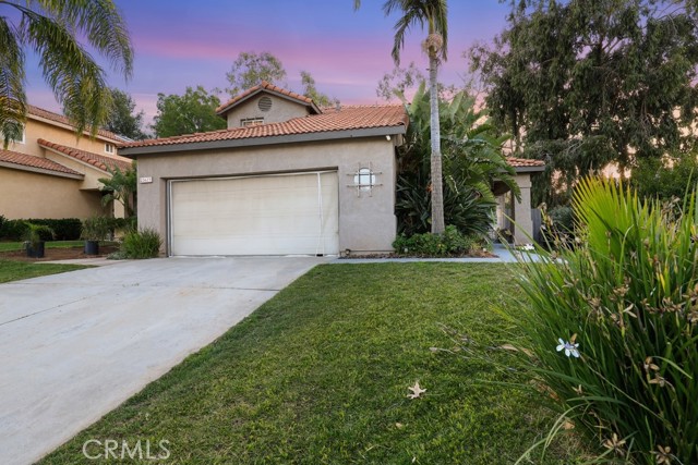 Detail Gallery Image 3 of 57 For 23627 Airosa Pl, Moreno Valley,  CA 92557 - 4 Beds | 3 Baths