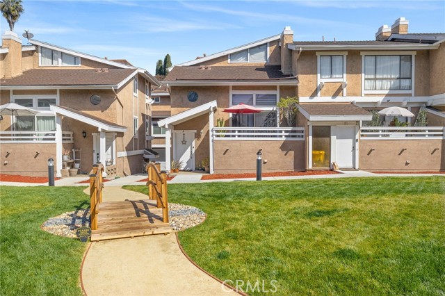 Detail Gallery Image 26 of 51 For 957 W Imperial #30,  La Habra,  CA 90631 - 1 Beds | 1/1 Baths