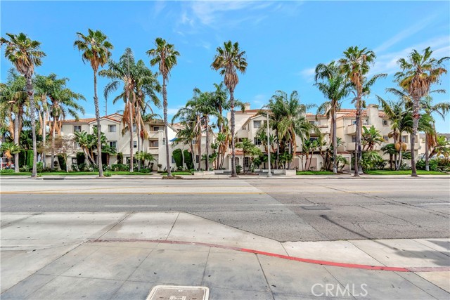 Detail Gallery Image 35 of 35 For 3605 E Anaheim St #316,  Long Beach,  CA 90804 - 3 Beds | 2 Baths