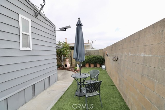 Detail Gallery Image 8 of 36 For 14044 Lake Glen Dr #38,  La Mirada,  CA 90638 - 2 Beds | 2 Baths