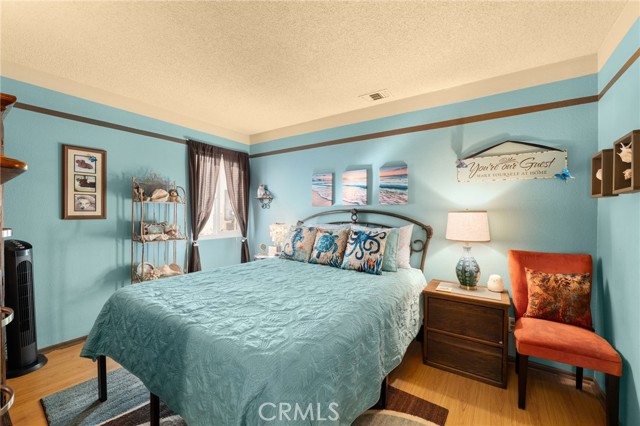 Image 16 of 42 For 11494 Los Molinos