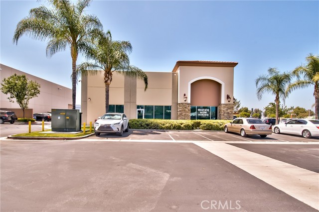 13641 Central Avenue, Chino, California 91710, ,Commercial Lease,For Rent,13641 Central Avenue,CRIV25025842