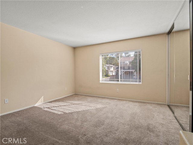 Detail Gallery Image 14 of 17 For 27024 Wolf Creek Trl #22,  Valencia,  CA 91354 - 2 Beds | 2 Baths