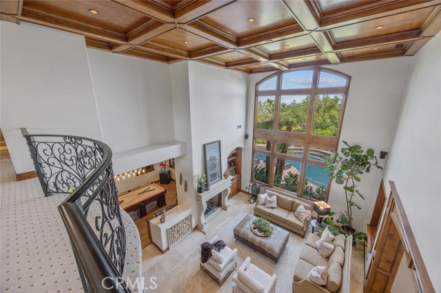 25769 Oak Leaf Court, Valencia CA: https://media.crmls.org/medias/9a613c63-b8c5-4629-95b3-f4373d56ecc9.jpg