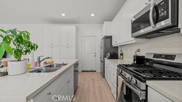 3092 Acebo Drive photo 10