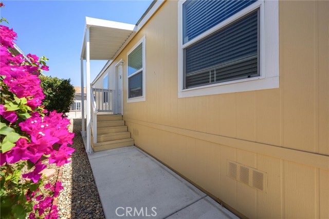 Detail Gallery Image 5 of 57 For 2240 Golden Oak Ln #64,  Merced,  CA 95341 - 3 Beds | 2 Baths