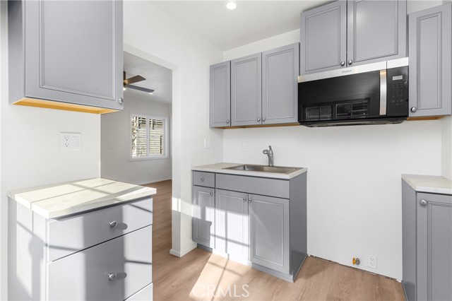 Detail Gallery Image 4 of 5 For 2525 Laguna Canyon #3,  Laguna Beach,  CA 92651 - 1 Beds | 1 Baths