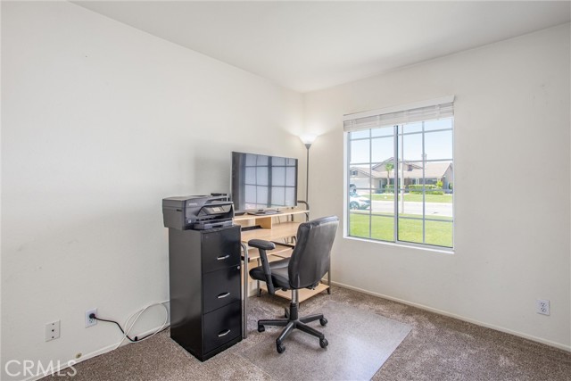 7471 Windrose Drive, Highland CA: https://media.crmls.org/medias/9a63091b-097d-4036-90a8-8826c22924c6.jpg