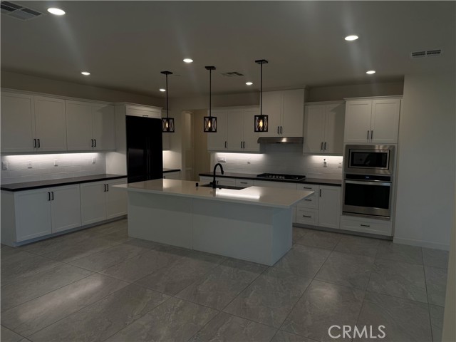 Detail Gallery Image 18 of 50 For 12358 Primrose, Whittier,  CA 90602 - 4 Beds | 3 Baths