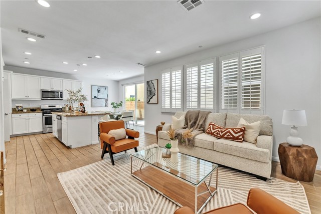 10578 Wells Drive, Rancho Cucamonga CA: https://media.crmls.org/medias/9a645f4a-4275-47d7-b8b8-66c9c91191ea.jpg