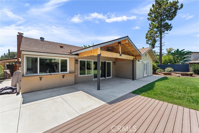 201 W Harvey Avenue, Santa Ana CA: https://media.crmls.org/medias/9a645f87-eeb0-4e8e-a438-7adf3dcd0fcb.jpg