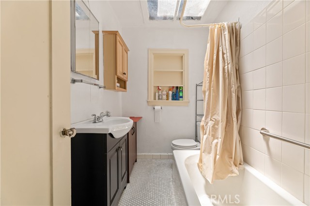 2729 W Main Street, Alhambra CA: https://media.crmls.org/medias/9a65417e-f841-49d1-9189-648f113e8172.jpg