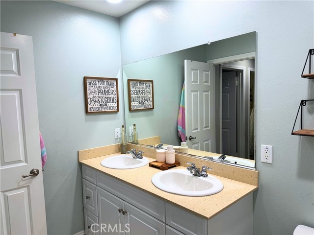 Detail Gallery Image 15 of 28 For 5053 S Heritage Paseo, Ontario,  CA 91762 - 3 Beds | 2/1 Baths