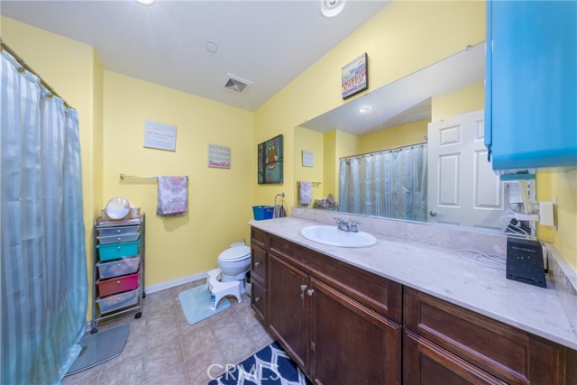 Detail Gallery Image 22 of 35 For 5537 Hartness Ct, Fontana,  CA 92336 - 4 Beds | 3/1 Baths