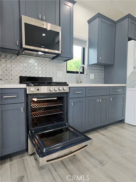 Detail Gallery Image 8 of 16 For 5130 E Burnett a,  Long Beach,  CA 90815 - 1 Beds | 1 Baths