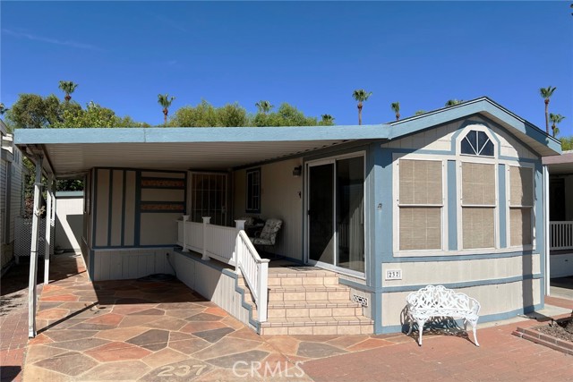 69801 Ramon Road, Cathedral City CA: https://media.crmls.org/medias/9a66bdab-070c-42ad-bd55-d1d9439629c4.jpg