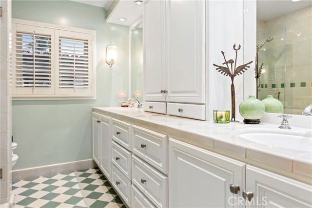 1609 Via Montemar, Palos Verdes Estates, California 90274, 3 Bedrooms Bedrooms, ,Residential,Sold,Via Montemar,SB21199956