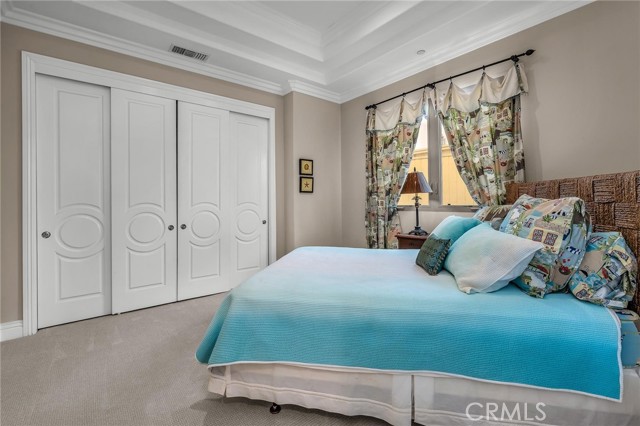 1036 Avenue C, Redondo Beach, California 90277, 5 Bedrooms Bedrooms, ,4 BathroomsBathrooms,Residential,For Sale,Avenue C,SB26075417