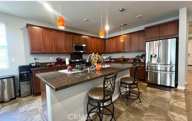 3978 Scarlet Oak Court, San Bernardino CA: https://media.crmls.org/medias/9a69c861-9215-478c-8409-654fc4da9e6f.jpg