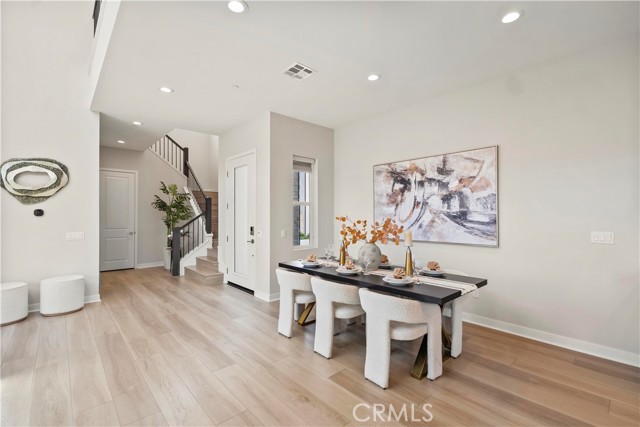 251 Brackens, Lake Forest CA: https://media.crmls.org/medias/9a69d277-d141-46ad-823b-bd79c08a50dd.jpg
